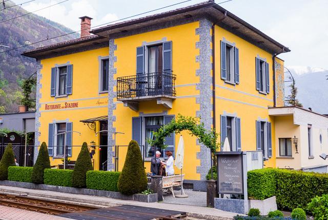 Ristorante Della Stazione Da Yanelo Acomodação com café da manhã Intragna Exterior foto